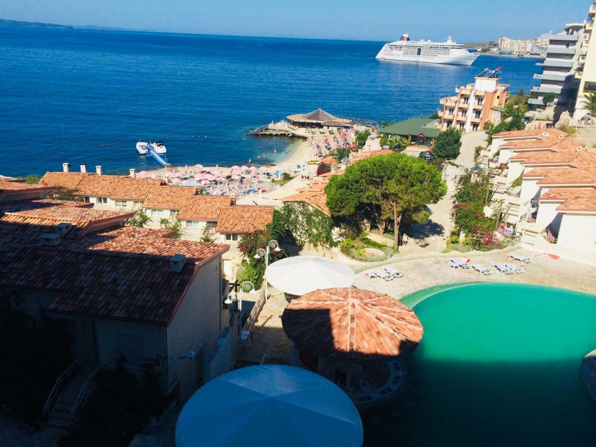 The Bay Apartments Saranda Extérieur photo